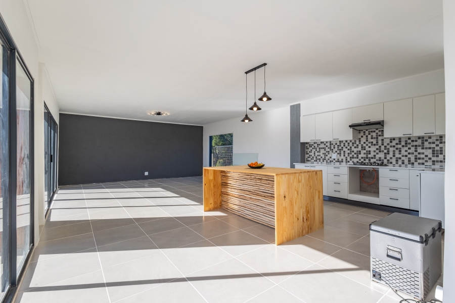 6 Bedroom Property for Sale in Harkerville A H Western Cape